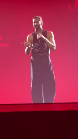 @Marco Mengoni  2 nov 25 #mengoni #palasele  #hola 