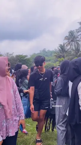 mencintai tidak harus memiliki,tp siapa yg tidak mau bersanding dengan orang yg kita cintai. #lukyrezakurnia #foryoupage #gwsmlovers👹 #galaubrutal #fypシ゚ @REZA  ib:@callmetya 