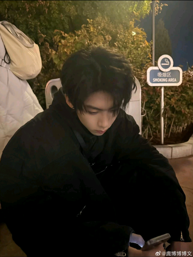 Sống thật đi đừng sống ở quá khứ mãi như thế chớ💤#bangbacvan #xhhhhhhhhhhhhhhhhhhhhhhh #pangbowen #庞博文 #蘑菇×庞博文 