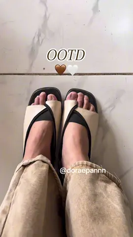 น่ารักกรุบ แมทซ์ง่ายใส่สบาย🤍🤎✨#OOTD #รองเท้าแตะ #รองเท้าแฟชั่น #รองเท้าแตะรัดส้น 