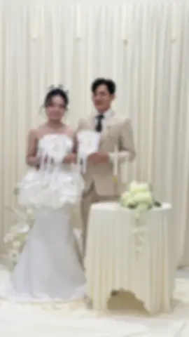 Chụp ảnh cổng cưới thật nhẹ nhàng tại studio #côvywedding 