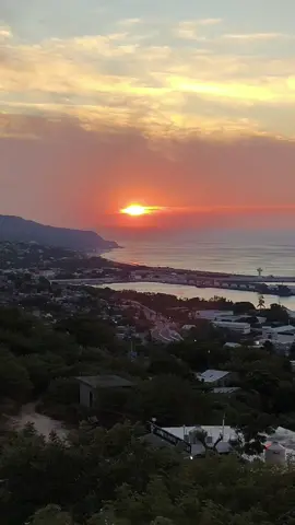 Amanecer en Salina Cruz 3 de Noviembre del 2025 #sunrise #goodmorning #goodvibes #salinacruz #istmo 