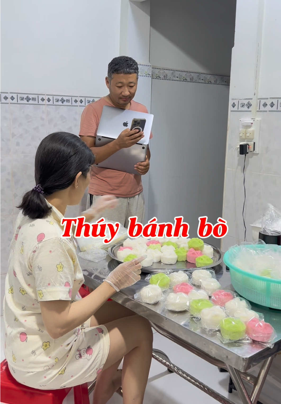 Một ngày ăn chơi của ở nhà ngoại thì như thế nào 😍 vlog 1 ngày lộn xộn ạh..@thuybanhbo #giadinhbenana #cuocsongtrungquoc #cuocsongthuongngay #giaitritiktok #giaitri 