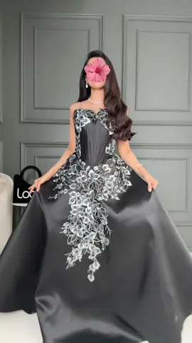 رقم القطعه ((2347)) #فساتين_لوكا 