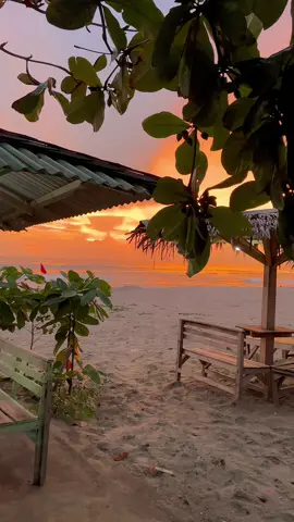 Sawarna 3 November 2025🏝️🌊☀️🔥 #beachvibes #sunset #foryoupage #sawarnabeach 