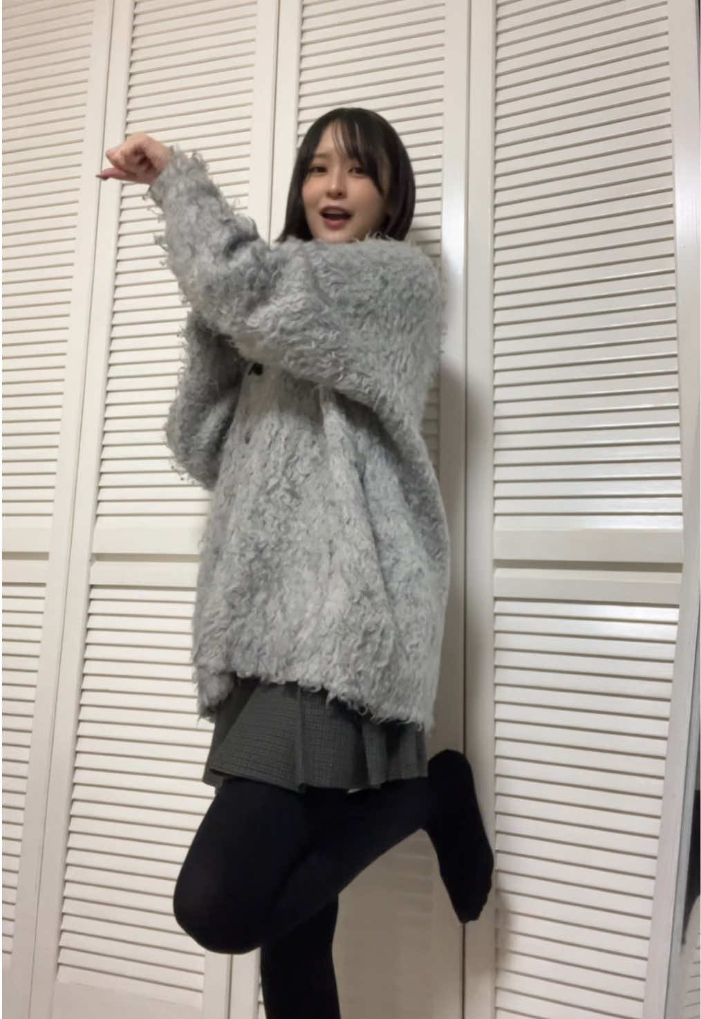 ねこちゃんぽいダンスで可愛いね🐱🐾#黒タイツ界隈 