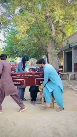 Kailaay Khaa gay🤣🤣 #foryou #foryoupage #foryou #viral 