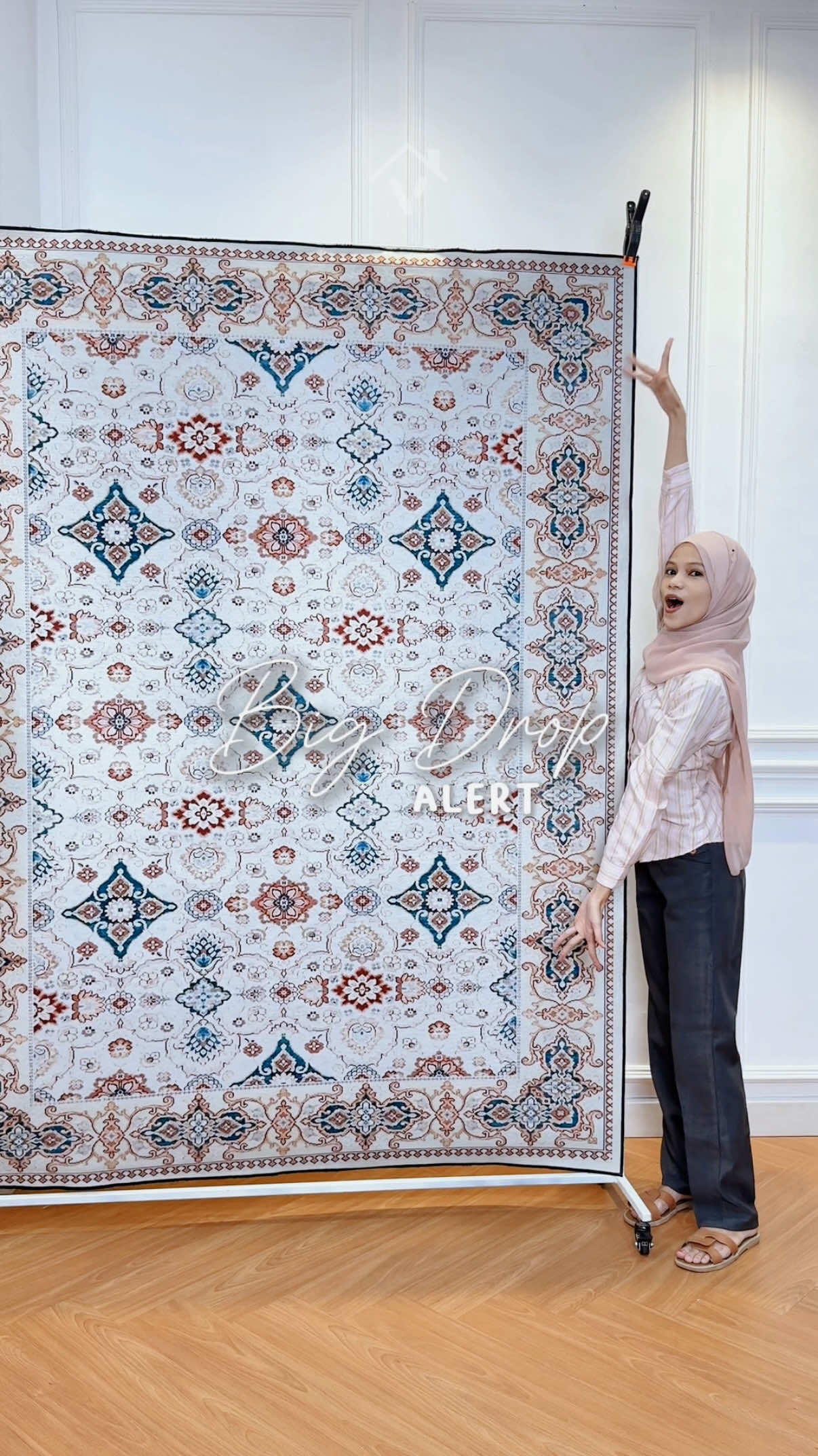 Big room? Meet your match✨ 🛒Available via link in bio (Eta 2) #karpetviral #racunbelanja #roomdecor #karpetjumbo 