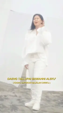 DEPPA NASAU PEDDI’KU”, My new cover is available to watch now on Youtube “Erie Suzan Channel”💛  Hope you guys like it🙏  Link: https://youtu.be/3sXGMhhCJF4?si=4U7J5PS58JFLrrxM @milanamusiknusantara @35management  #eriesuzannewcover  #deppanasaupeddi’kueriesuzan