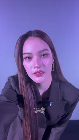 “อยู่กับฉัน..อย่าก้มหน้าให้ใคร”   กรี๊ดดดดดดด น้องเบ๊บหลบก่อนลูกกก ตาแม่แล้วววว 😭💓💖 “Dangerous Queen คนโปรดของควีน”📺 ทุกวันอาทิตย์ ช่อง 7HD และ BUGABOO.TV ย้อนหลัง ช่อง S.nur Entertainment   #DangerousQueenTheSeries  #คนโปรดของควีน #TKNur #ThaiGL #GLseries 