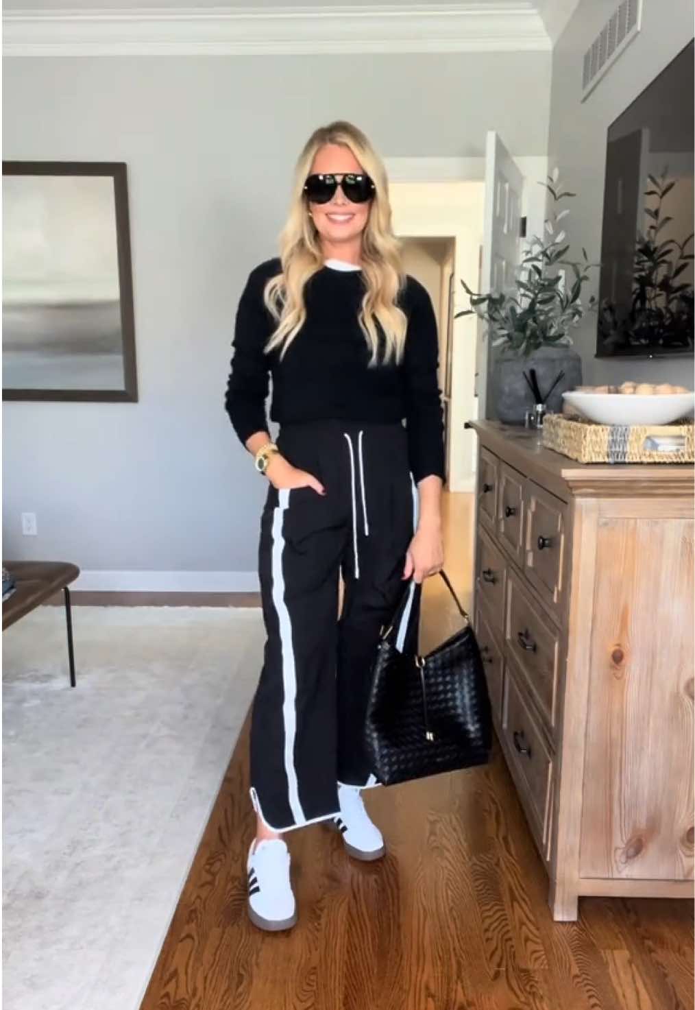 Day 4 of outfits: what I wore to M’s field hockey game  #casualoutfits #casualoutfit #casualoutfitideas #amazonfashionfinds #momstyle 