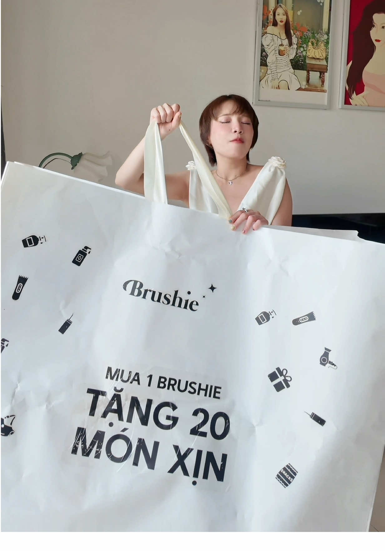 Mua bàn chải điện thôi mà được tặng ê hề quà vậy nè 😍 tui ưngggg #banchaidienbrushie #banchaidientop1 #banchaidienbrushieultra 