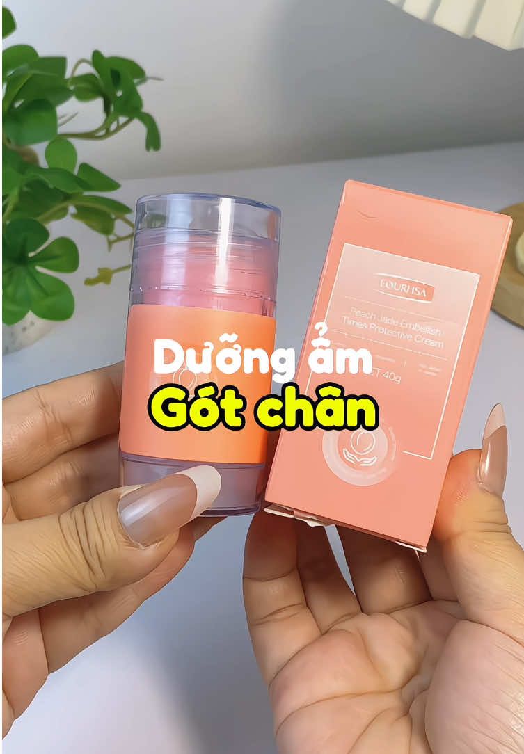 Thanh lăn dưỡng ẩm gót chân dùng siu thích lun 🫶 #duongamgotchan #kemduonggotchan #duongam #duongamchan #review 