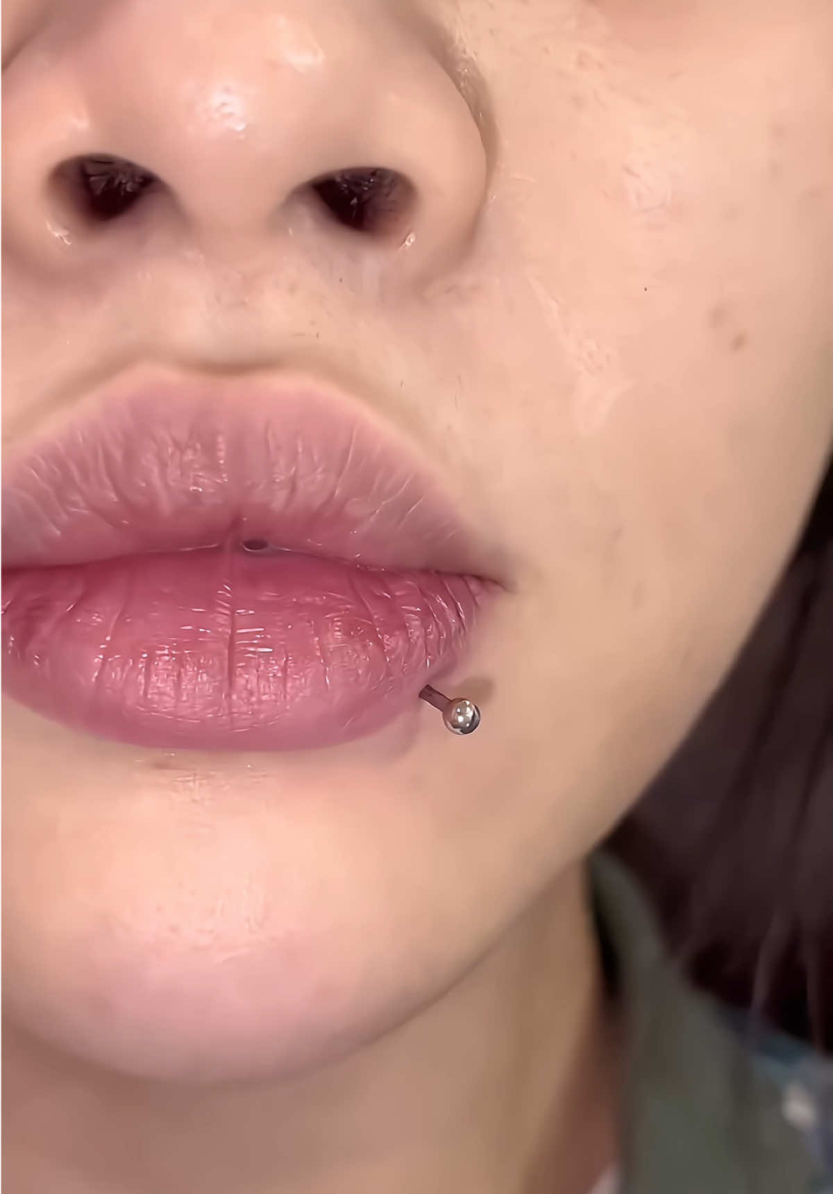 Labret 👄 #xokhuyenbienhoa #tiemkhuyenbienhoa #shopkhuyenbienhoa #piercingbienhoa #xokhuyenhonai 