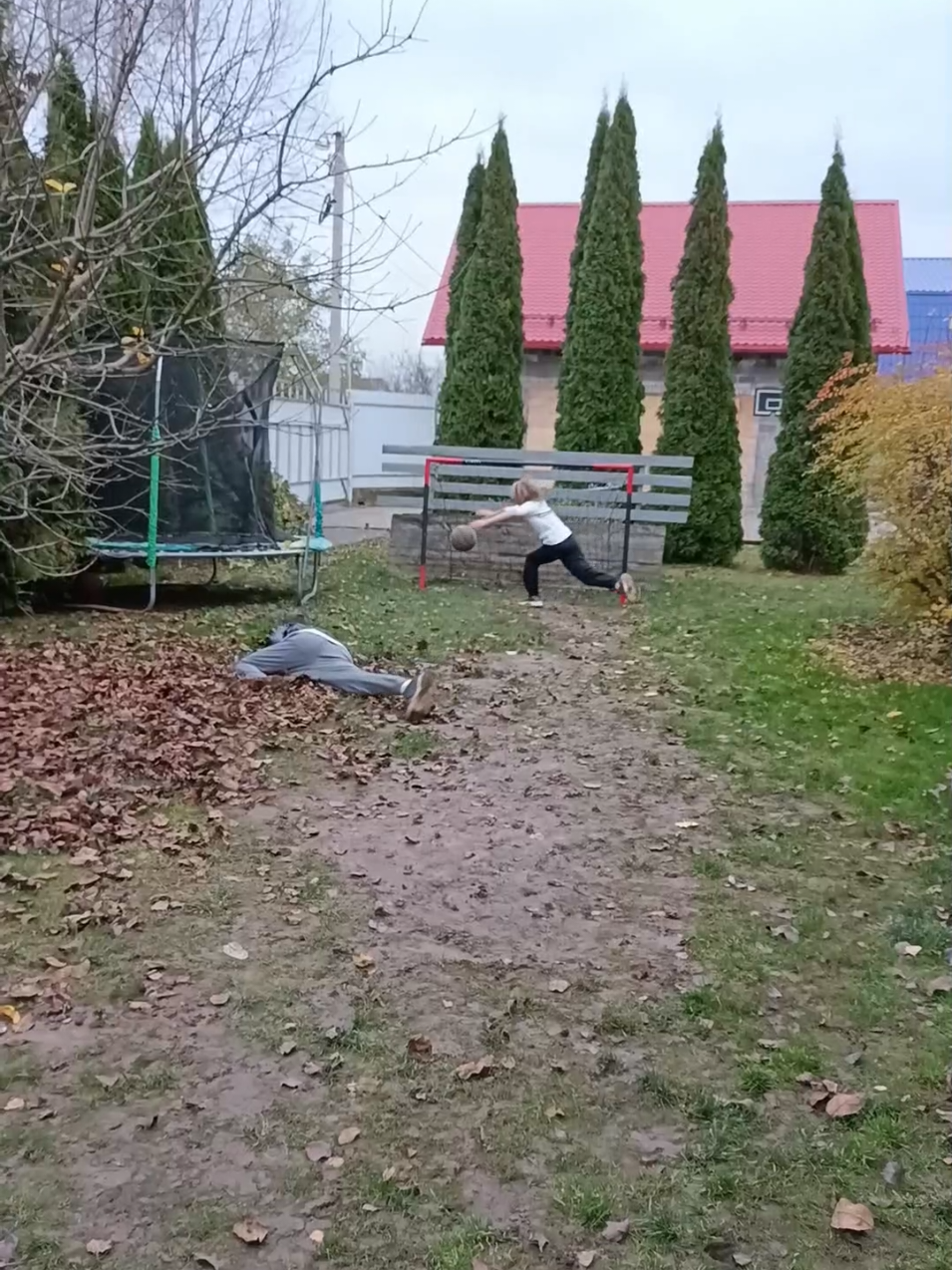 #neymar #футбол #футболист #ronaldo #messi #shoot #челлендж #skil #удар #рекомендации #recommendations #rec #goal #ball #fotball #FootballStar2009 #кирилл #гоша #challenge 