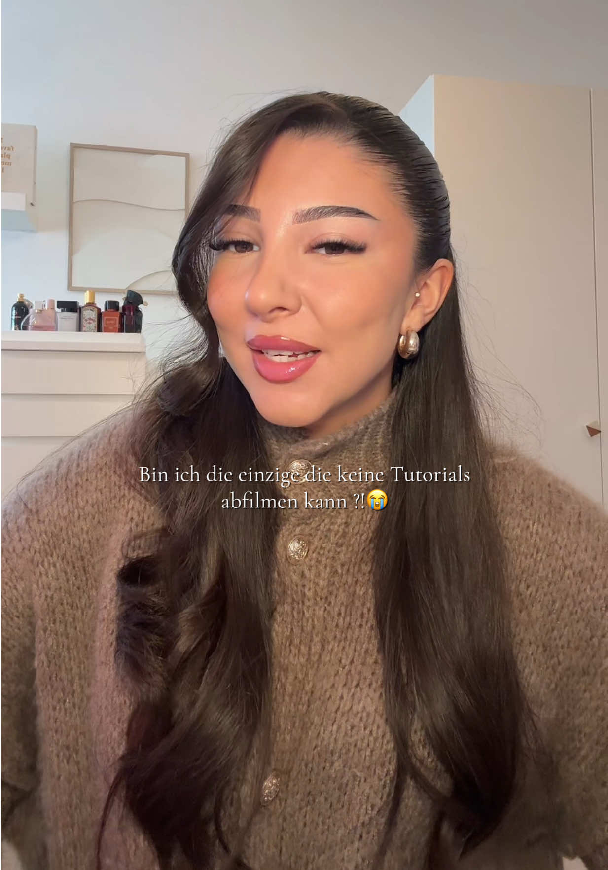 Brauche Tipps 😭💕 #fyp #viral #makeuptutorials #tutorials #haartutorial 