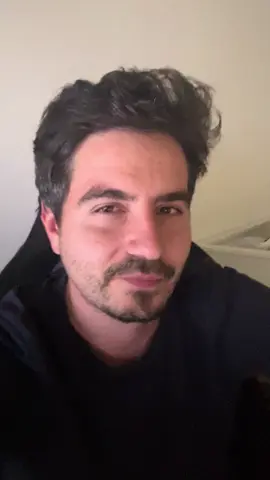 Unii cred ca jumatate de tara e platita de Soros, totusi le vine greu sa se gandeasca la persoanele pe care le idolatrizează ca ar putea fi agenti rusi. Nu vi se pare paradoxal?#bucuresti #romania #ancaalexandrescu #calingeorgescupresedinte #georgesimion 