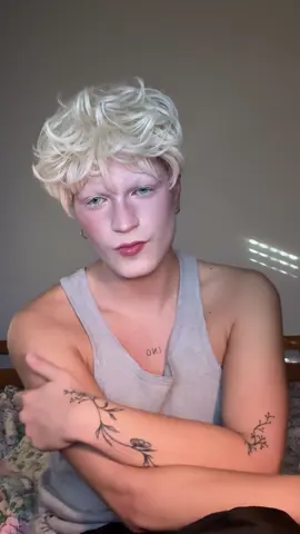 E chi non ha mai visto nascere una dea? #fyp #perte #effettivocali #releasemusic 