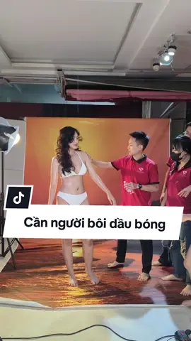 Cần người bôi dầu bóng #daotaochupanh #hocnhiepanh #daychupanhhalong #kimcuongdostudio 