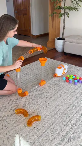 This is a favorite toy for educational and creative play for the whole family! You can build and rebuild new tube configurations for endless fun—great gift idea for kids!  🛍️ 🔗 in bio #toptoys #giftsforkids #educationaltoys #giftguide #kidsactivities 