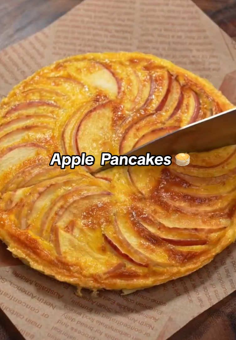 Today is not Banana pancake  🍌 ,🥞 but Apple pancake 🍎 🥞  Also easy but delicious 😋  #Foodie #foodtiktok #fyp #foryoupage #applepancakes #bananapancakes #EasyRecipe #breakfast #snacks #airfryer #airfryermaster #airfryerrecipes 