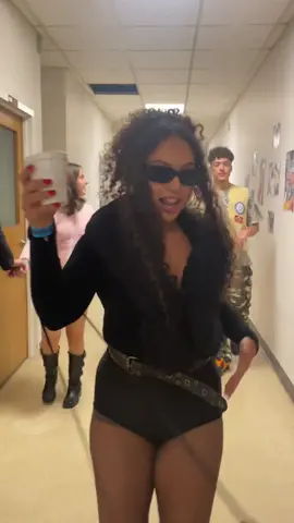 @Charli XCX at addison rae’s concert🖤😎 #halloweekend #costume #charlixcx #brat #nightshift 