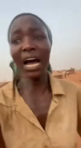 In Sudan, thousands of people are being killed, and it is not easy to escape.   صلوا في السودان آلاف الناس يقتلون       وليس من السهل الفرار #creatorsearchinsights ##SudanWar #PrayForSudan #ElFasher #DarfurCrisis