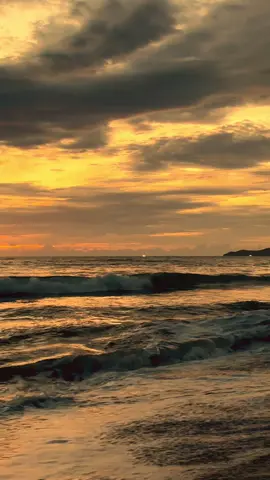 dipersilakan pesan-pesannya