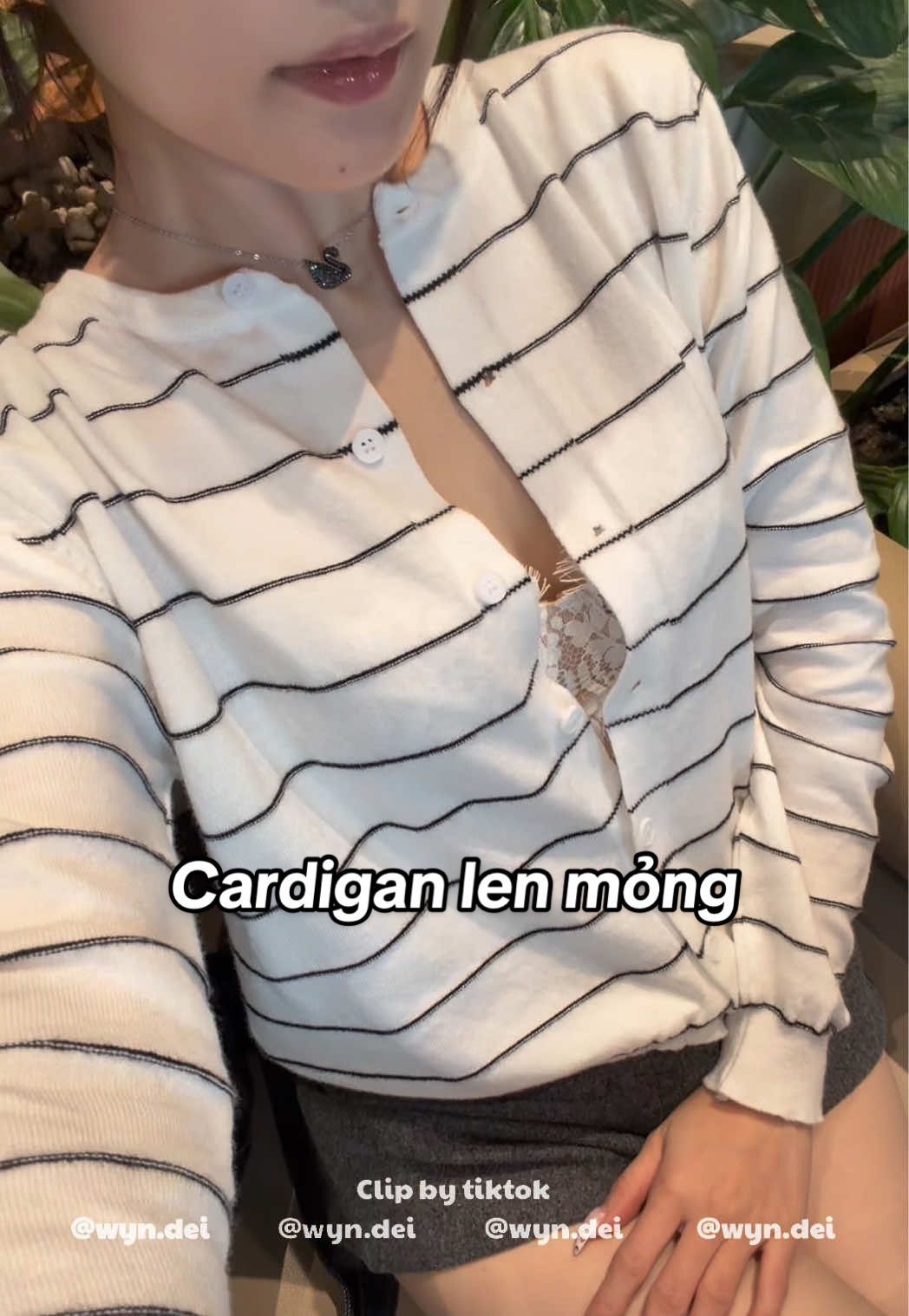 Nên giặt tay & phơi gặp thân móc nhen #wyndei #cardigan #len #aokhoaclen #OOTD 