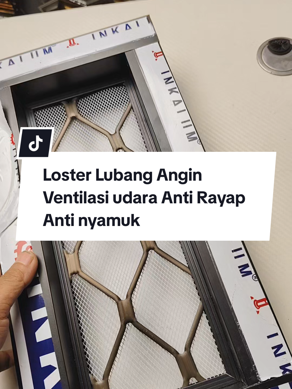Loster Lubang Angin Ventilasi udara dari Alumunium anti rayap., sudah kawat nyamuk + Ram Expanda #losterventilasi #loster #losterlubangangin #ventilasiudara 