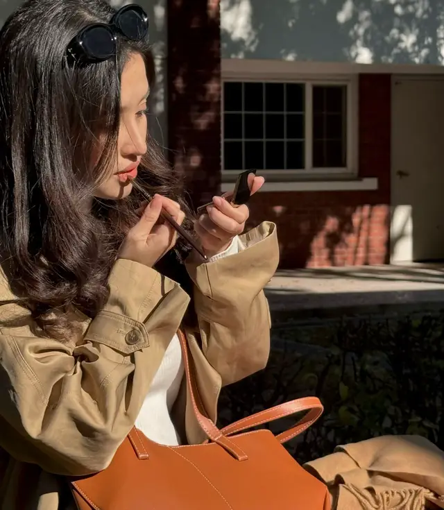 Mùa thu thay lá không nhanh bằng anh thấy lòng.🍁 #xuhuong #xh #foryou #viral 