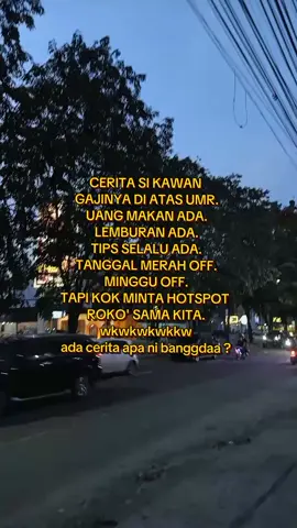apa cerita bangdaaa 🤣 ceritain coba 🤣 #kontensopir #supirpribadi #kerjadriver #driverpribadi #kontendriver 