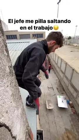 A TRABAJAR JAJAJA #parkour_freerunning #parkour #tricking #ninja #videomotivacional @Cosmin Marius 