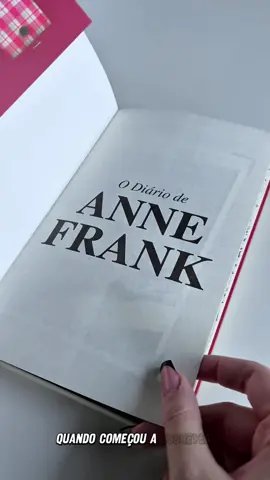 Uma voz que sobreviveu ao tempo e continua ensinando o valor da empatia e da esperança.  O Diário de Anne Frank — leitura que transforma! 📚✨ #annefrank #livro #livros #books #ia 