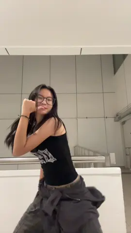 say you love me put me in chanel dc: @kipittok 