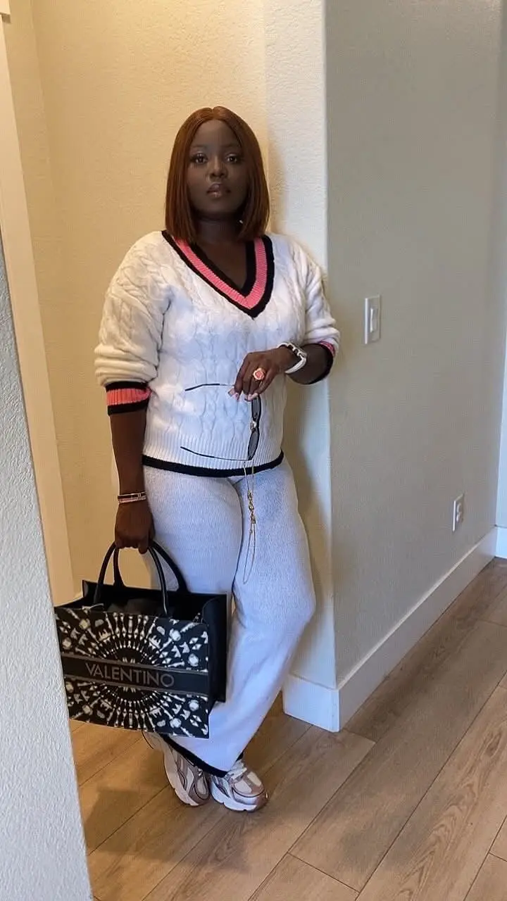 Great are you Oh Lord , Great are you , Oh Lord my God. Forever grateful for you Papa , to you all glory and praise belong 🙏🙏🙏🙏 #fyp #fashionnova  #versace  #valentino #reebok 