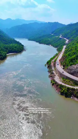 آزاد پتن ڈیم کا خوبصورت ڈراؤن ویو #dontunderreviewmyvideo #unfreezemyacount #daniiphotographyfilms #kashmir #azadpatan @Dani kashmiri @ukhan4d 