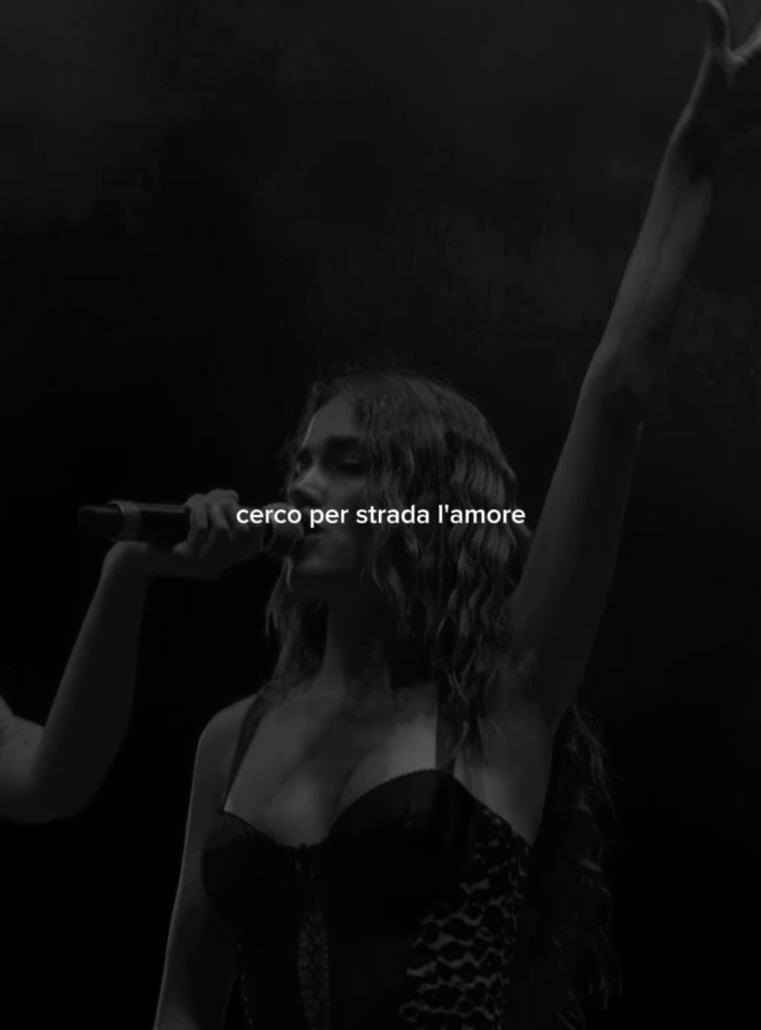 cosa siamo noi? #clara #diamantigrezzi #live 