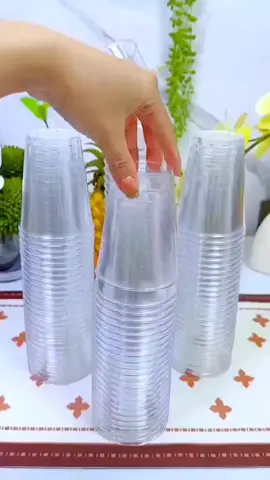 Copo de acrílico descartável Resistente sustentável para sua festa e eventos. #acrilico #copo #achadinhos #promocao #creatorsearchinsight 