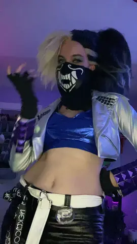 Thid mask is genuinely the best purchase I made yesterday tysm to the person who told me about it 😭🙏 #akali #akalikda #kda #kdacosplay #foryou 