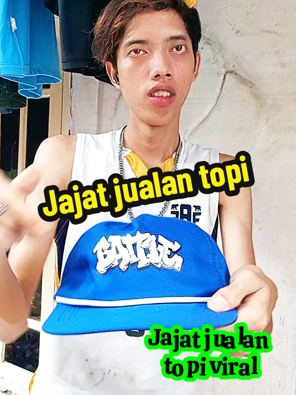Jajat jualan topi warna Biyu #topi #jaketviral #murah #fyp #jajatbasis 
