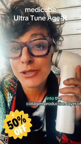Make your friend jealous because not only are you getting the Medicube Ultra Tune Age-R at a better price, but now you’re skin looks great too. #medicube @medicube_us #advancedskincare #tiktokshopcreatorpicks #creatorpicks #skincare 
