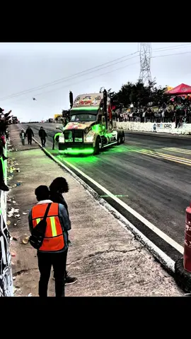 #traileros_de_la_57 #video_viral #algocherry🍒 #paratiiiiiiiiiiiiiiiiiiiiiiiiiiiiiii❤️ #mcpato😻🦆 @ArranconesDeTrailers 🚛🚚🇲🇽 