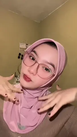 ✨ BIG DAY SALE 11.11 IS HERE! ✨ Yang aktif tapi tetep pengen tampil manis, ini hijabnya kamu banget 💕 #hijabinstan #hijabsport #foryoupage #hijabwanita #hijabveilify 