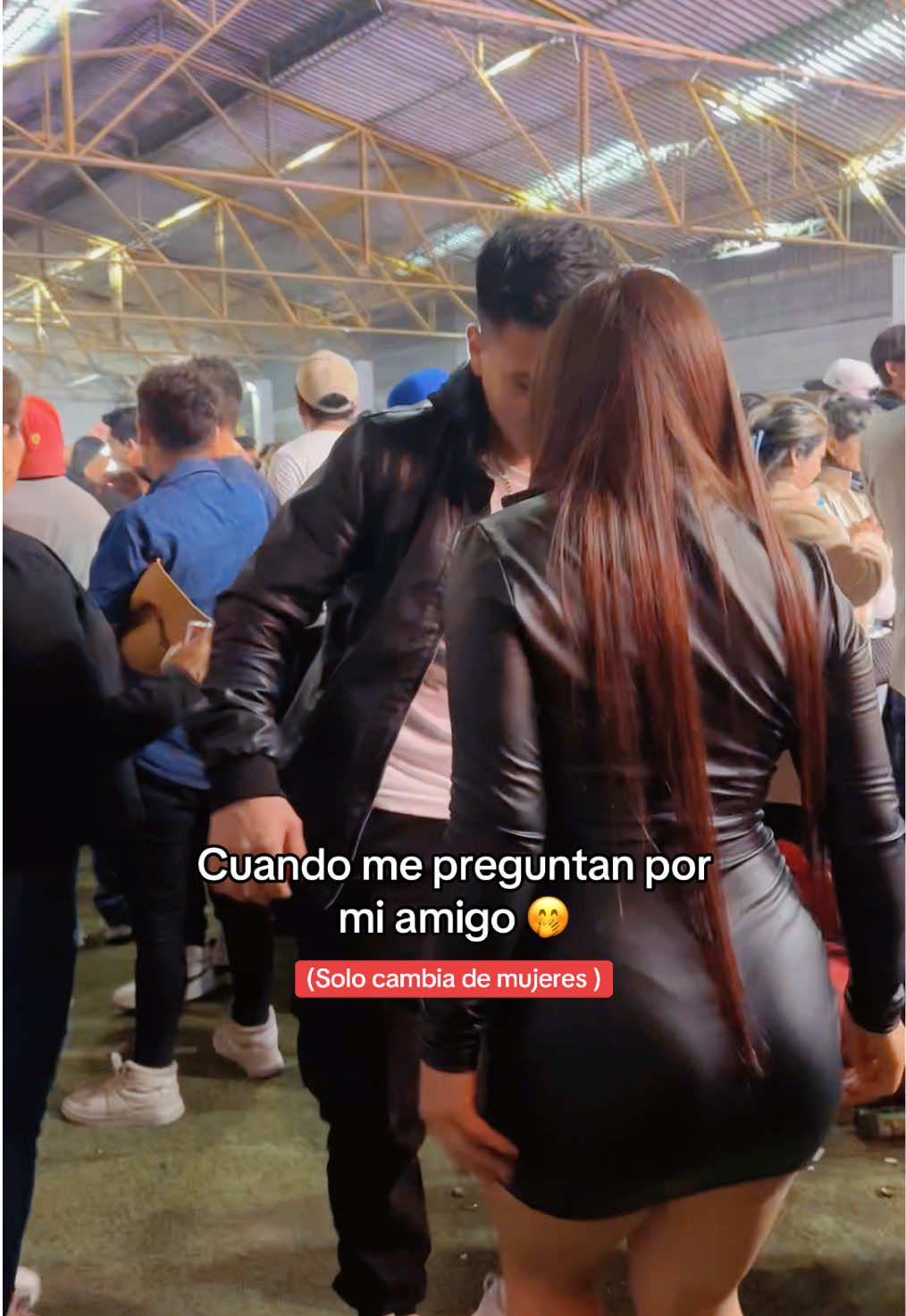 Vive gordo como el coche 🤭😂😂#Viral #contenido #parat #livehighlights #cajamarca @ONDAZUL_OFICIAL ✨