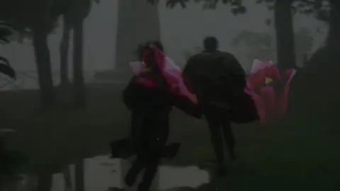 Part 6. | Oh, simple thing, where have you gone? #keane #somewhereonlyweknow #fyp #lyrics #0013h 