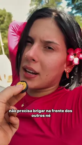 Isso aí: se é pra brigar... briga em casa.#anacastela #zefelipe #fyyyyyyyyyyyyyyyy 