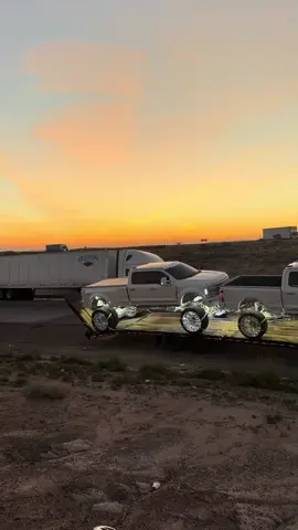 Something about white trucks on a sunrise @Professional Green Care @FURY Tires @ANY LEVEL LIFT @JTX Forged @ElevateMFG @Tweetys Tire @SEMA Show #viral #anylevellift #xyzbca #fyp #liftedtrucks 