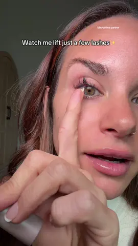 A true lifting mascara!! @Maybelline NY #maybellinepartner #shopmaybellinesuperbrandday #tiktokshopcybermonday #tiktokshopblackfriday #volumemascara 