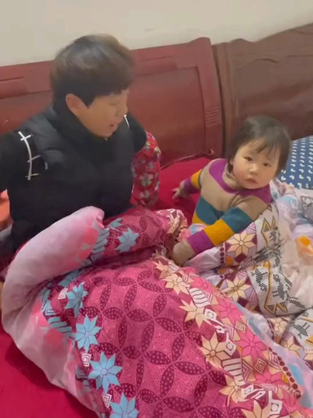 20211207-哈哈哈哈，只要你开心快乐我们就很开心了~亲爱的兰妈#家庭日常 #familyvlog #泉州朴奈恩一家 #punaien #punaienshop